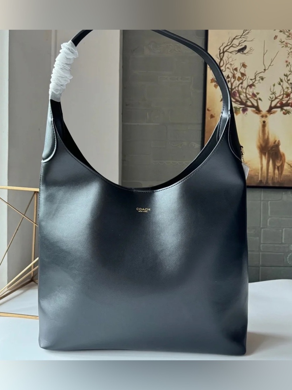COACH Black Leather Shoulder Bag with Gold Logo